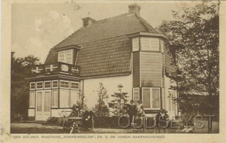 Baarnsew-1933-001.jpg - In 1933 had zuster S. de Jongh een rusthuis genaamd: "Zomerweelde'' aan de Baarnscheweg 60. waar gasten rustig uit konden rusten na alle spanningen in de stad.